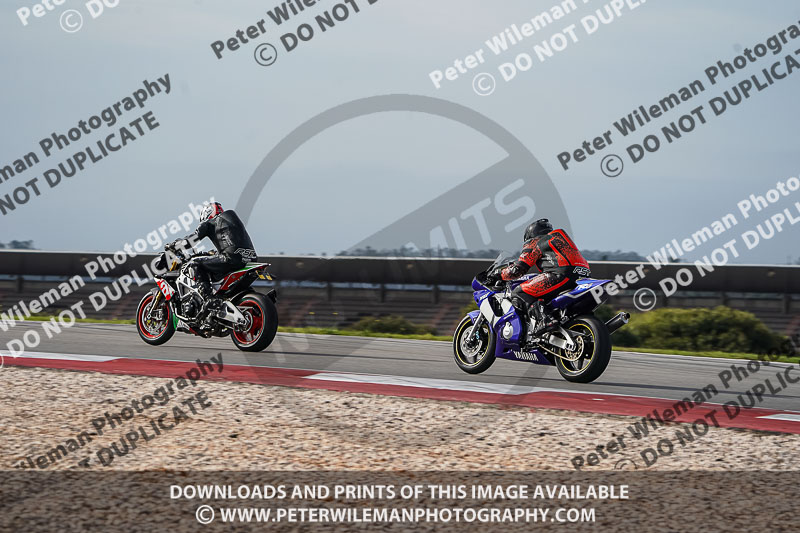 motorbikes;no limits;peter wileman photography;portimao;portugal;trackday digital images